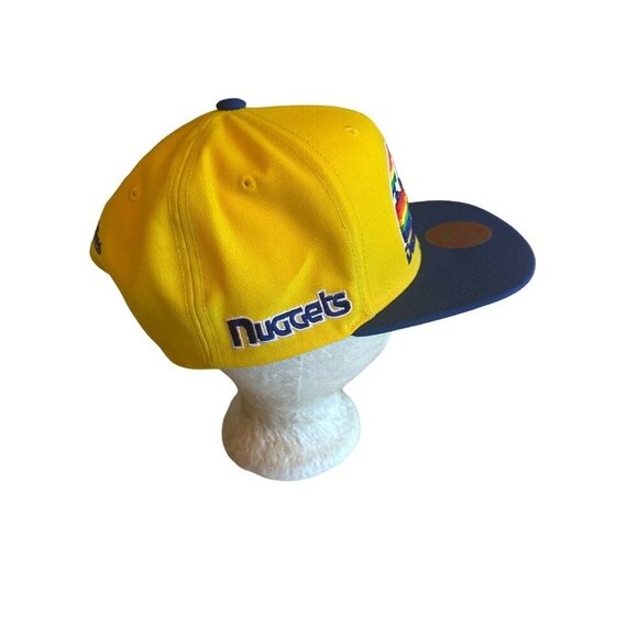 Denver Nuggets Snapback Cap Mitchell & Ness Nostalgia Co. Yellow & Blue - Picture 4 of 7